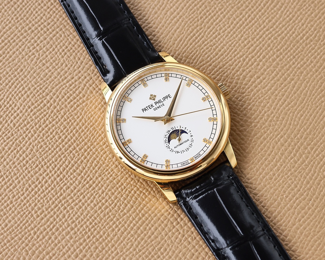 White 1100 Gold 1150. The latest Patek Philippe ?????? men 's watch! New complex Sun Moon Stars multifunction watch, super luminous. Equipped with the original imported 2824-2 automatic mechanical movement, it combines the functions of month display, sun 