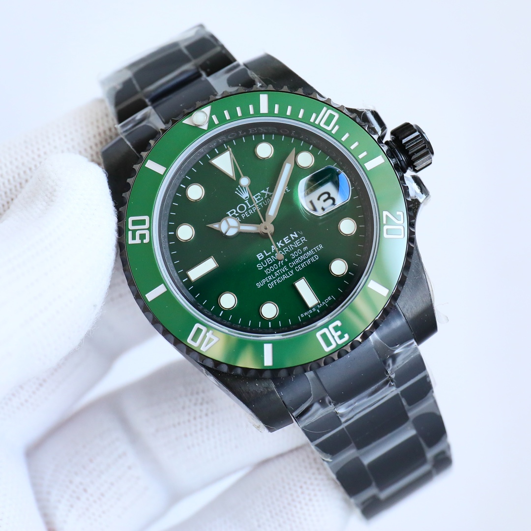 VS+ produced 1200
VS+ Factory ROLEX ??V3 latest version! Submariner BLAKEN official Obsidian version ???NK8
In sync with the original: 3135 movement, high fidelity and stable timekeeping, blue hairspring, KIF shock absorber. Submariner series 40mm
The cas