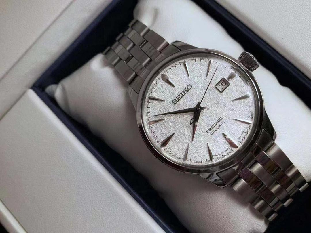 White steel 600. Rose ?20.