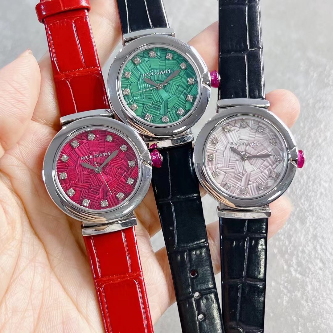 ??300 BVLGARI [Bulgari] LVCEA collection new ladies' watch, this is the goddess 'exclusive exquisite piece, noble luxury and reserved, versatile and elegant, the quality is even more superior, 316L stainless steel case, sapphire crystal, 33mm, great value