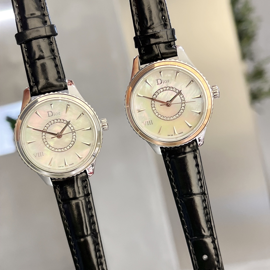 ??300 gold and white
Dior viii montaigne Dior (high version) Swiss quartz case: 33mm sapphire crystal calfskin leather strap, original 1:1 mold custom, CNC multi-layer quality control, all details perfectly presented