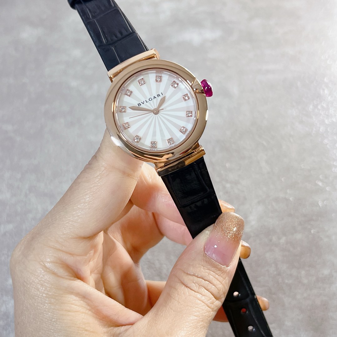 300. BVLGARI [Bulgari] LVCEA collection new ladies' watch, noble and luxurious yet reserved, versatile and elegant, sapphire crystal, 33mm