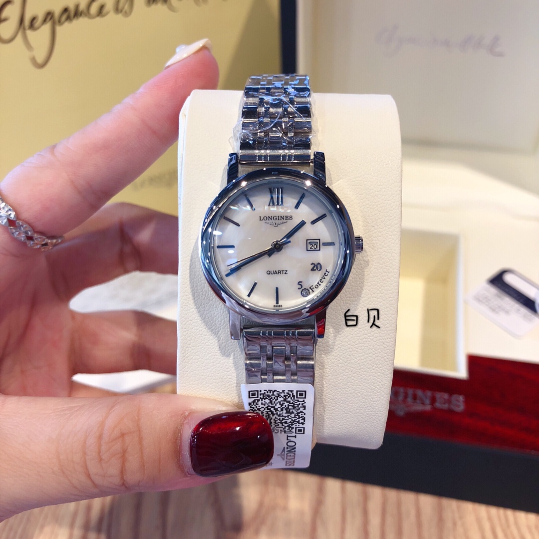 White shell ??85. Intershell ??90
Youdaoplaceholder0 ??520Forever?? Love is eternal ?? Remember the journey of LOVE TIME to bear witness ???? Imported quartz movement, mineral blue glass mirror ???? Dimensions :29mm. ?? Gift choice ?? [Tricolor dial: whit