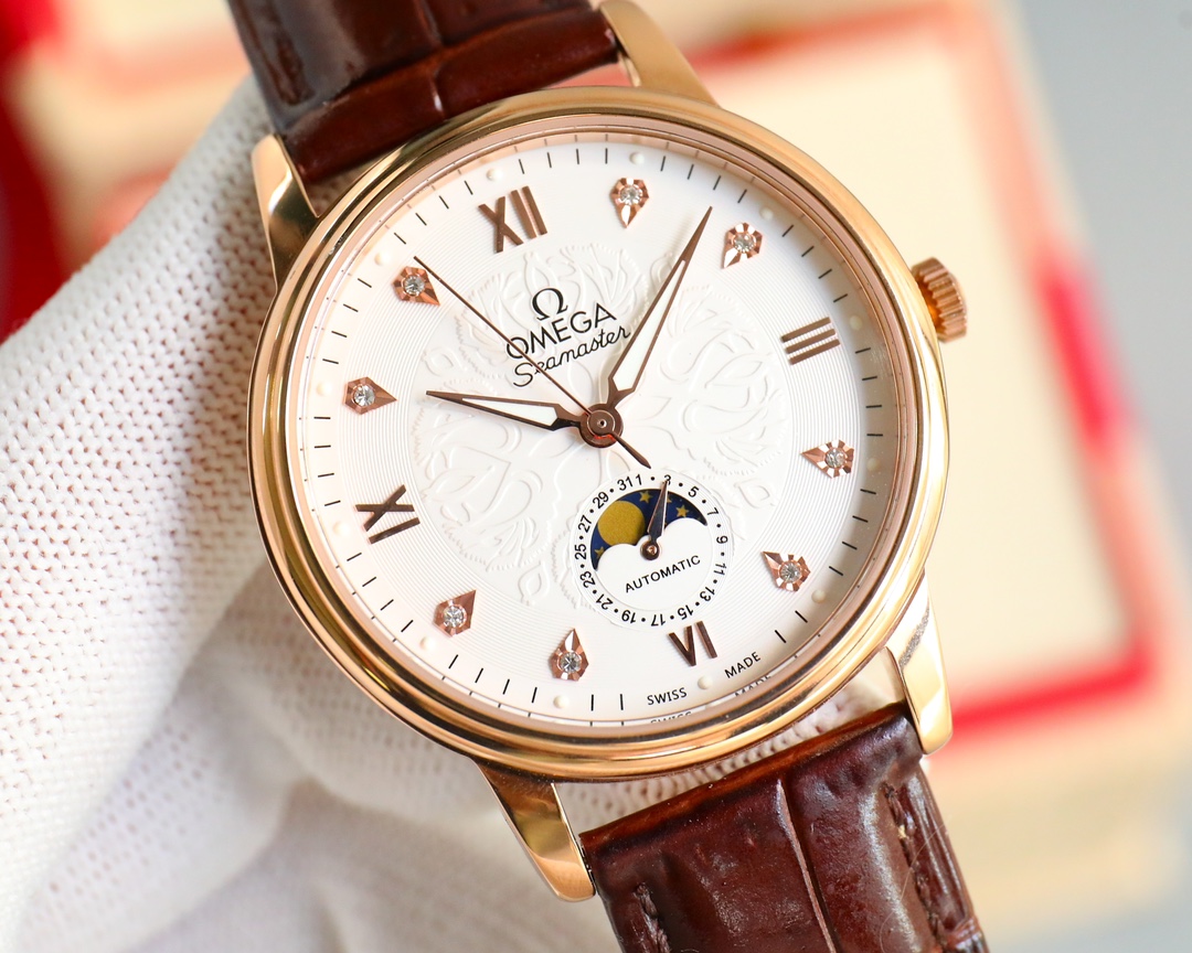 White case 1100 Gold case 1150??
The latest highly recommended OMEGA de Ville Moon Phase upgraded men's fine watch! Featuring a new complex Sun Moon Star multi-function watch with super luminous effect. Equipped with the original imported 2824-2 automatic