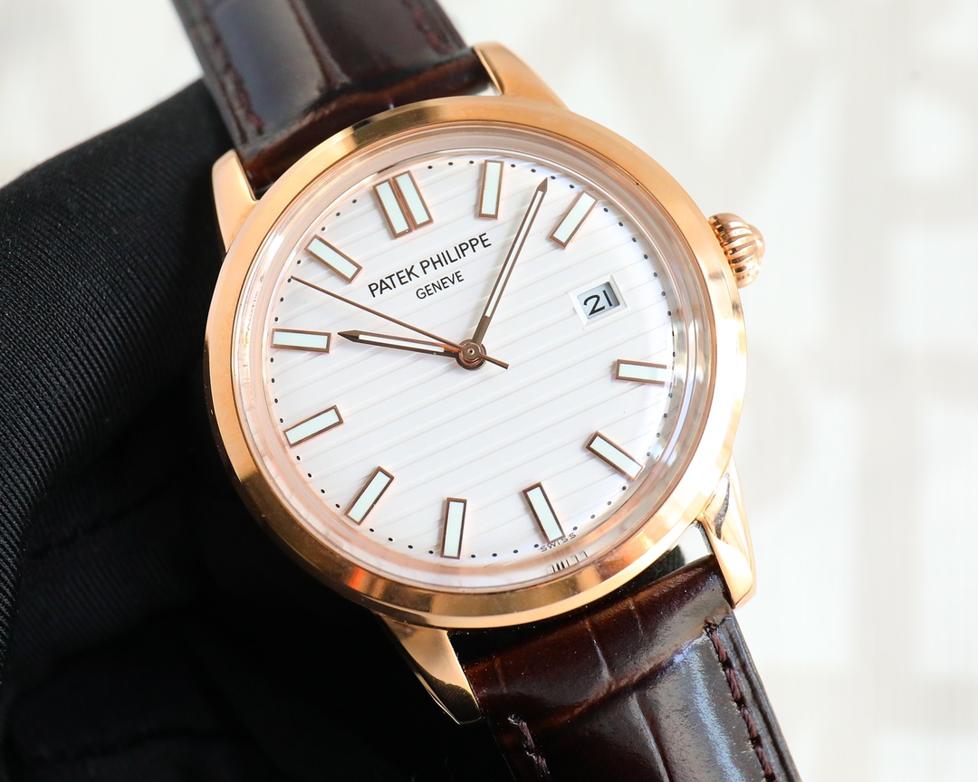 White shell 1100. Gold shell 1150
PATEK PHILIPPE- Hot new style, new pot lid, time-consuming up to 8 months! Ultra-thin men's automatic mechanical watch, with imported original 9015? movement, 28,800 vibrations per hour, zero repair ? quality, 40mm diamet