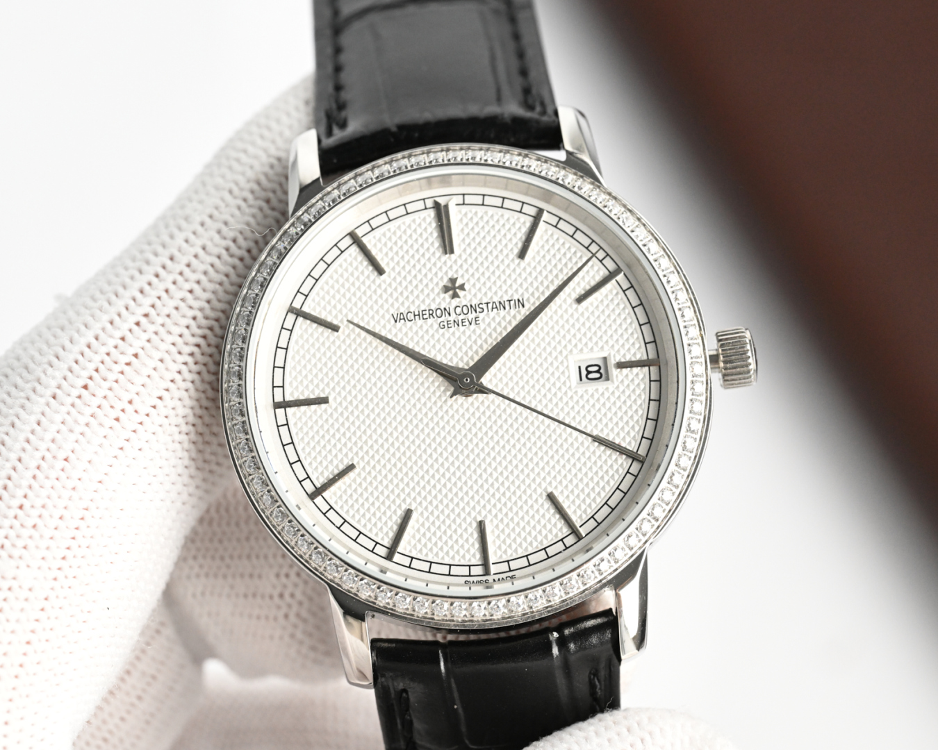 [MKF Factory2025 New Model Recommendation] Jiang Shi. Denton Legacy 85520 - The highest reissue of this watch in the market!
1 ? [Case] 40MMX8MM, perfectly round case with slightly curved lugs for a better fit on the wearer's wrist. Each finished case nee