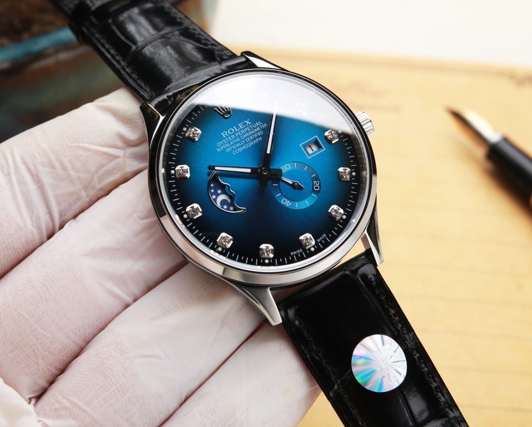 White leather: 710. Gold ?20. (This product has been strictly tested for water pressure resistance, water-resistant up to 120 meters ??)