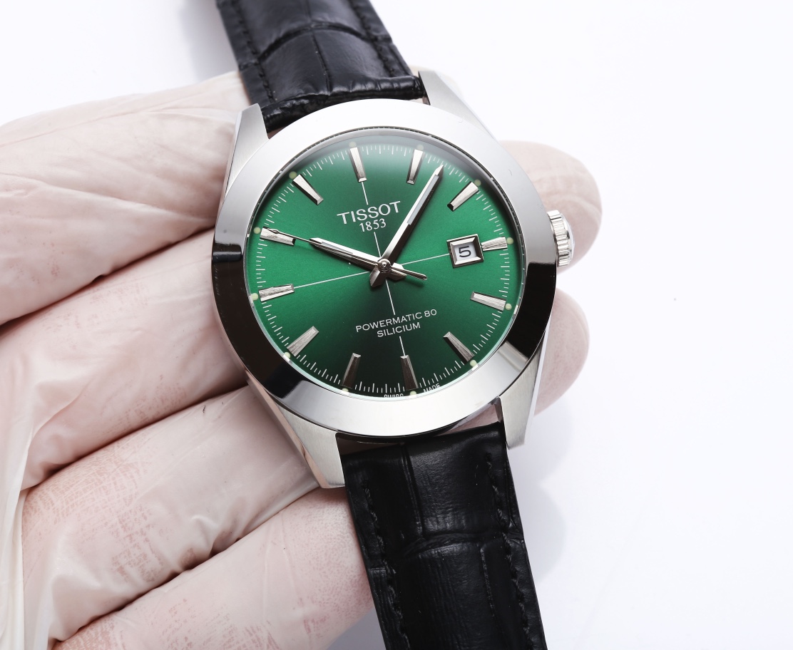 White leather :510. Colour ?20. Steel band ?20.