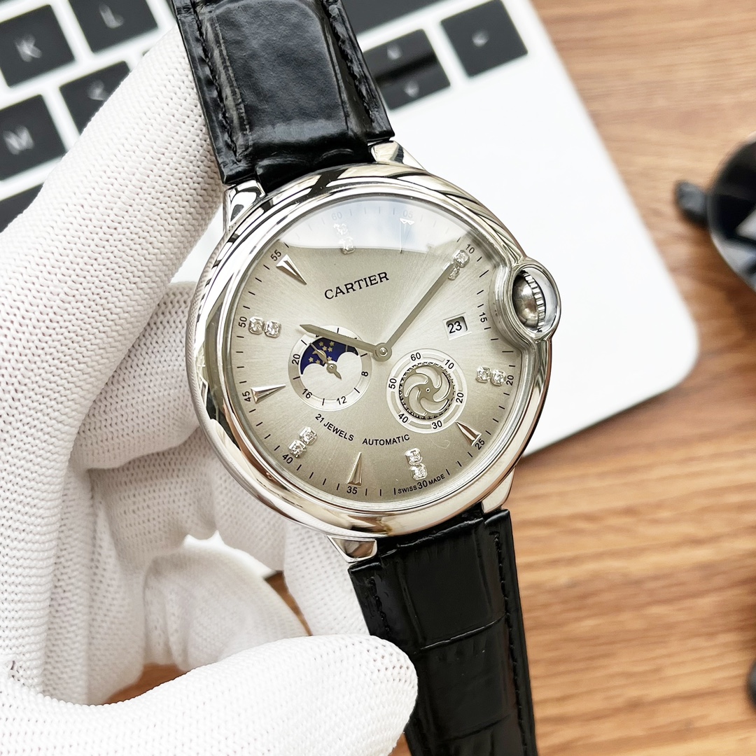 - White 550 gold 570 steel band plus 30
???? Real photos
Brand: CARTIER -CARTIER
Type: Men's watch
Case: 316 stainless steel (fine workmanship)
Strap: Imported calfskin /316 stainless steel (two options available)
Movement: High-end custom automatic mecha