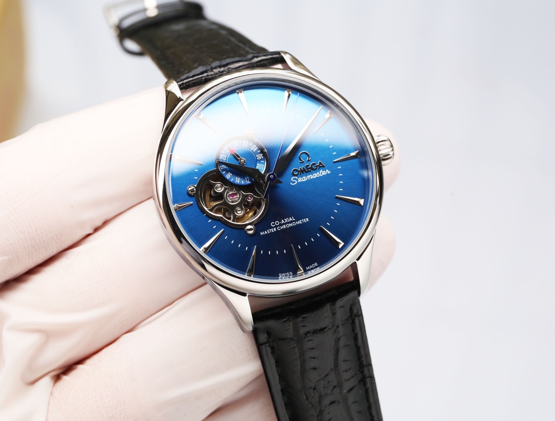 White Skin :600. Gold ?20.
OMEGA -OMEGA, men 's watch, equipped with Japanese original imported automatic mechanical movement, 9-position flywheel design, 10-position 24 hours, over luminescent effect... Diameter 42/12mm, equipped with stainless steel cas