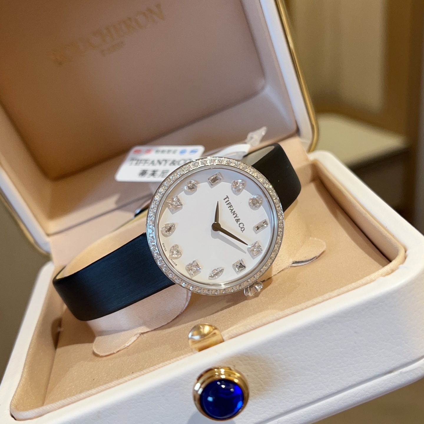 ??520, Rose 550
?????? How could it be without new gear?
??????~~[Gift] Order now and get a strap for free, limited quantity, first come first served! [Gift]~~
It is not just a timekeeping tool, but a symbol of fashion and taste.
With 12 types of engravin