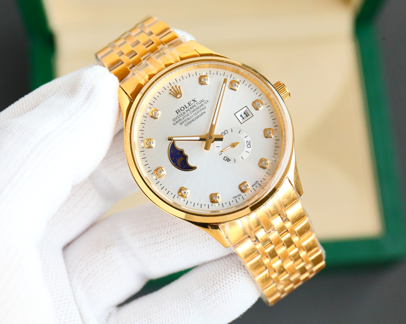 ?? White 750- Gold 770 steel strap +20
ROLEX. The Datejust series features a simple 2.5-hand layout, with a crescent-shaped sun, moon and stars at the 9 o 'clock position, Taiwan factory J5, Sun, Moon and Stars series, equipped with custom original import