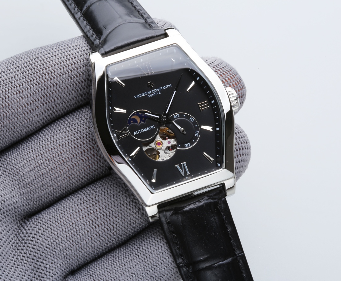 White P: 750.
(THIS product has been strictly tested for water pressure resistance up to 120 m ??)