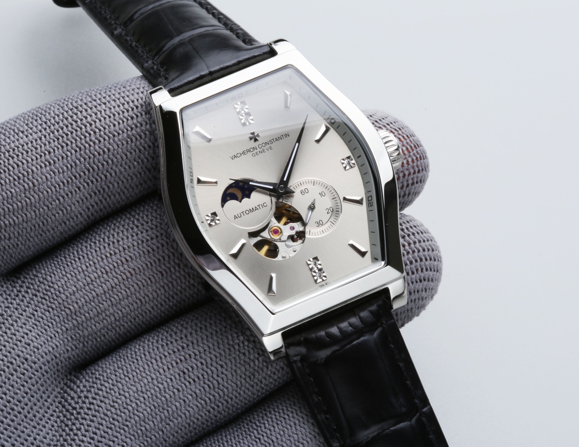 White P: 750.
(THIS product has been strictly tested for water pressure resistance up to 120 m ??)