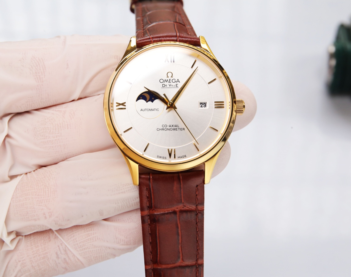 White leather P:700. Steel band ?20 (5 ?? waterproof, swimmable ??!)
Omega - Sun Moon Star series, with custom original imported 8217 movement (0 repair 0 after-sales), 24 hours/true moon phase display, 5-position small seconds. Double sapphire crystal, I