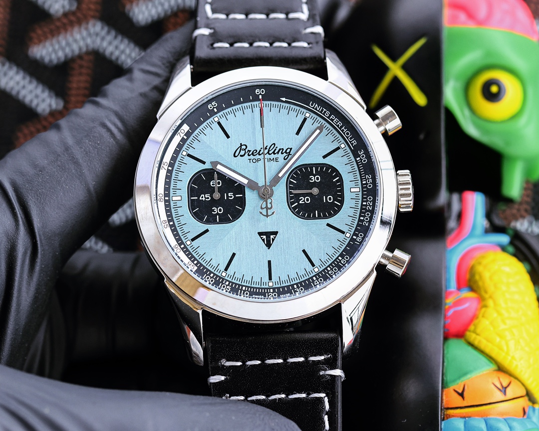 ?? Breitling Avenger series Japanese multi-functional quartz 43*13mm arch bridge tempered glass Military strap Original buckle Avenger Blackbird Reconnaissance aircraft carrying the mission of changing history