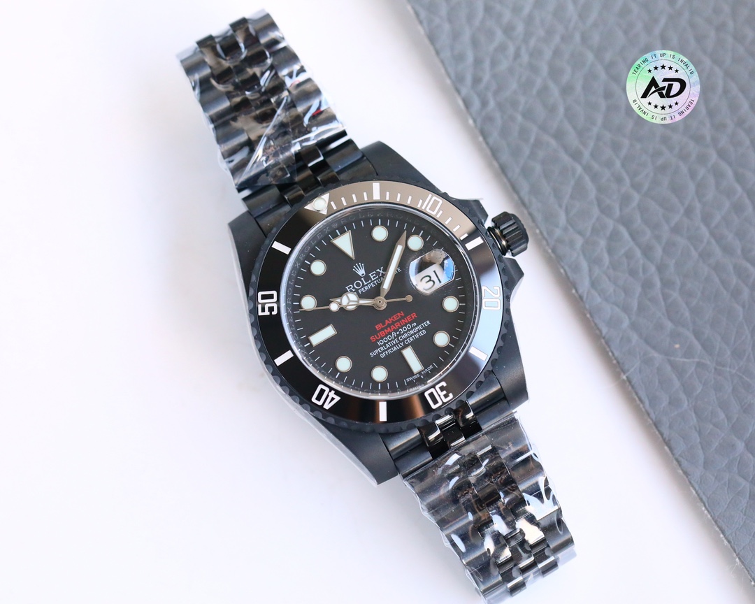 The latest upgrade of the third generation BLAKEN Submariner series! Night Black Rolex/Five Sets of straps series.
Rolex Carbon Black Steel King! Retrofit the Rolex Submariner collection! Peak artifact!
1 ?BLAKEN Advanced Retrofitted Submariner collection