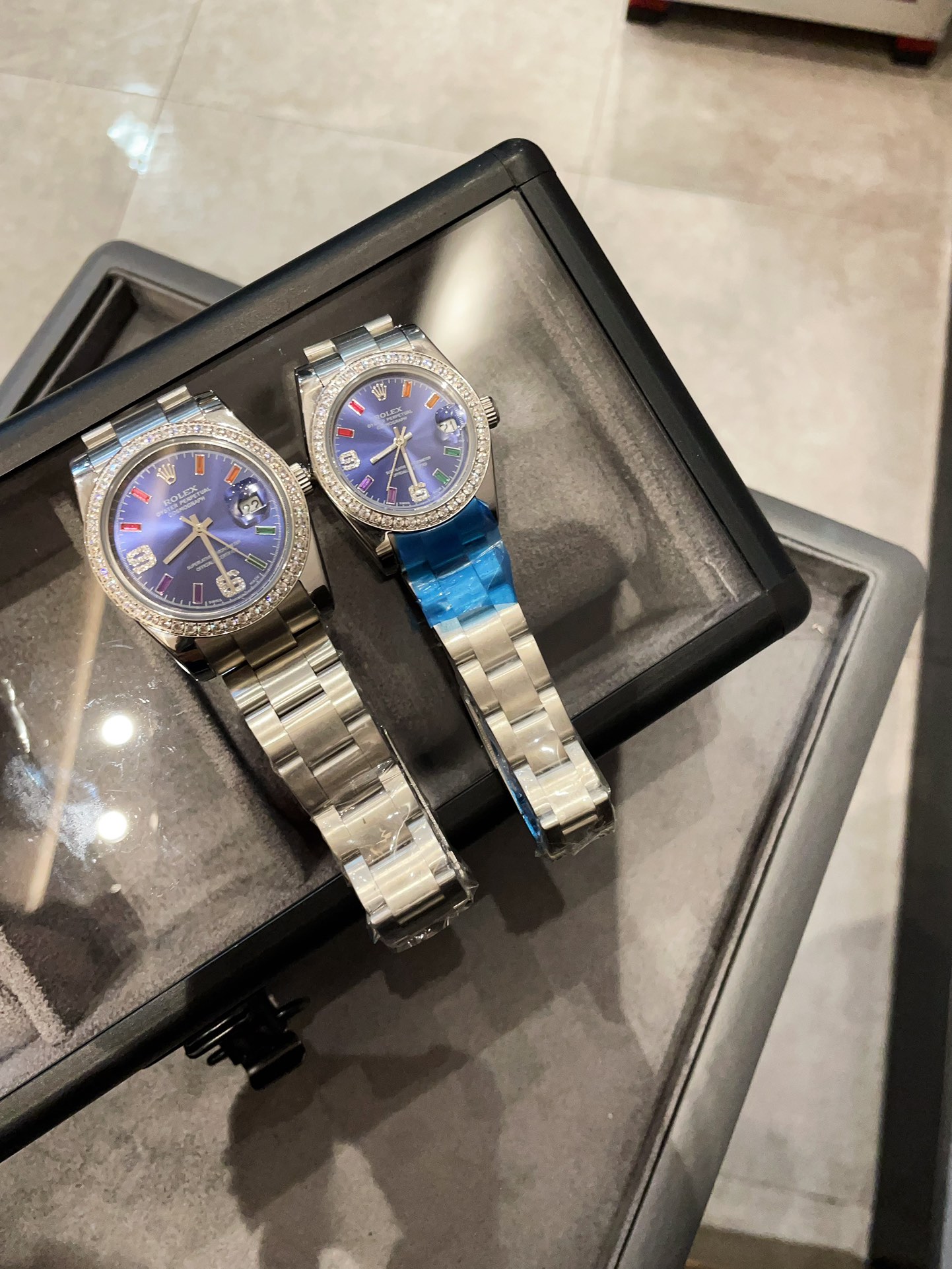 ?? White 260 Gold 280
Rolex Datejust Classic Women 31 Men 38 Solid three-bead steel strap - original buckle ?? ? Little Red Book Hot recommendation Design shows unique noble elegance goddess temperament! 316 stainless steel case with Swarovski crystals an