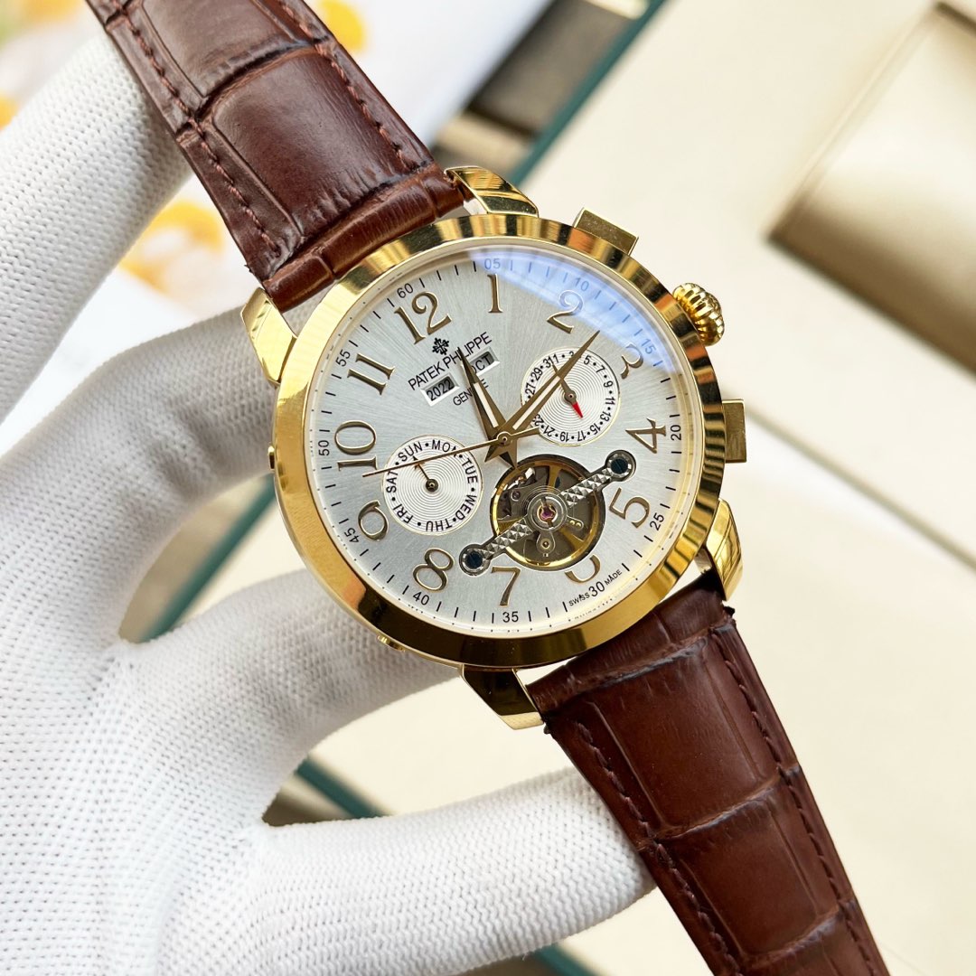 Complex timepiece luxury and grandeur ??
Classic new Timepieces hit the market ??
[Latest] : Patek Philippe multi-functional luxury large flywheel design
?? Type ?? : Luxury men's watch
[Strap] : Genuine cowhide strap
?? Movement ?? : High-end automatic m