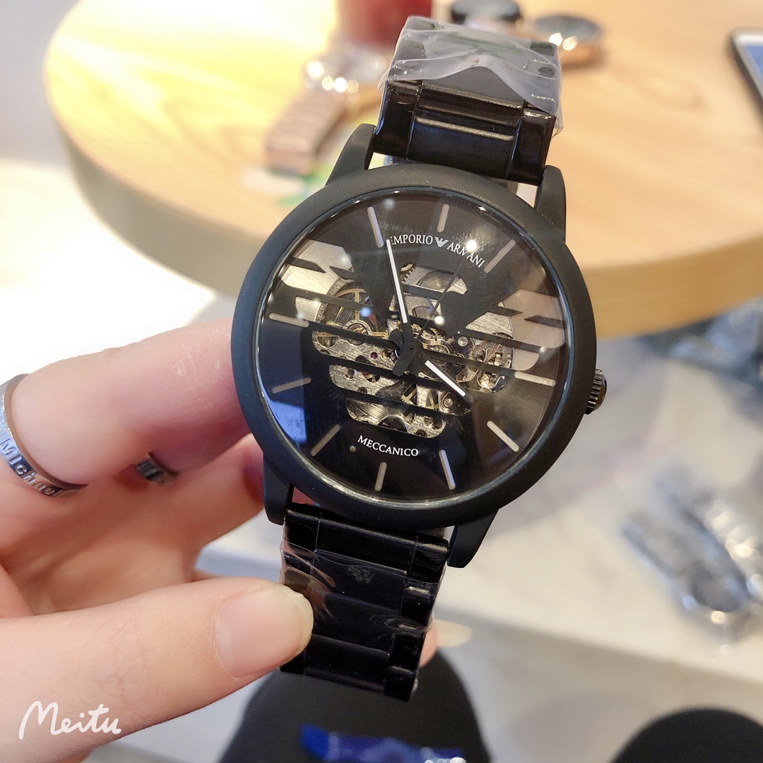 Youdaoplaceholder0 Steel 120 ?? Recognize ?? high quality, good mechanical ???????? brand: Armani ARMANI New style hot ARRIVAL ?????? Men 's fashion high-end mechanical watch, with skeletonized Armani logo design, reinforced mineral glass mirror!! Youdaop