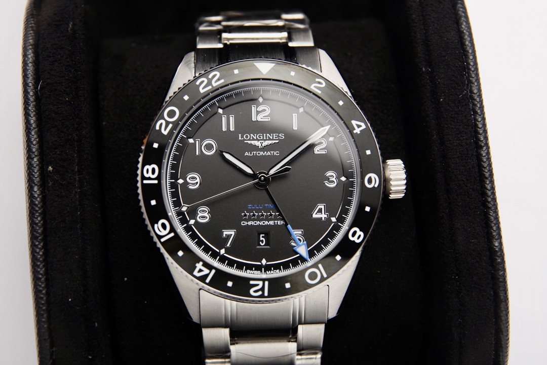 Steel band: 580.
Longines Pioneer Zulu Time Watch... Ceramic bezel automatic mechanism, 316 stainless steel case and strap, 42mm??13.9mm. Date display. Dual time zones, equipped with top-of-the-line custom automatic mechanical movement in China (stable ti