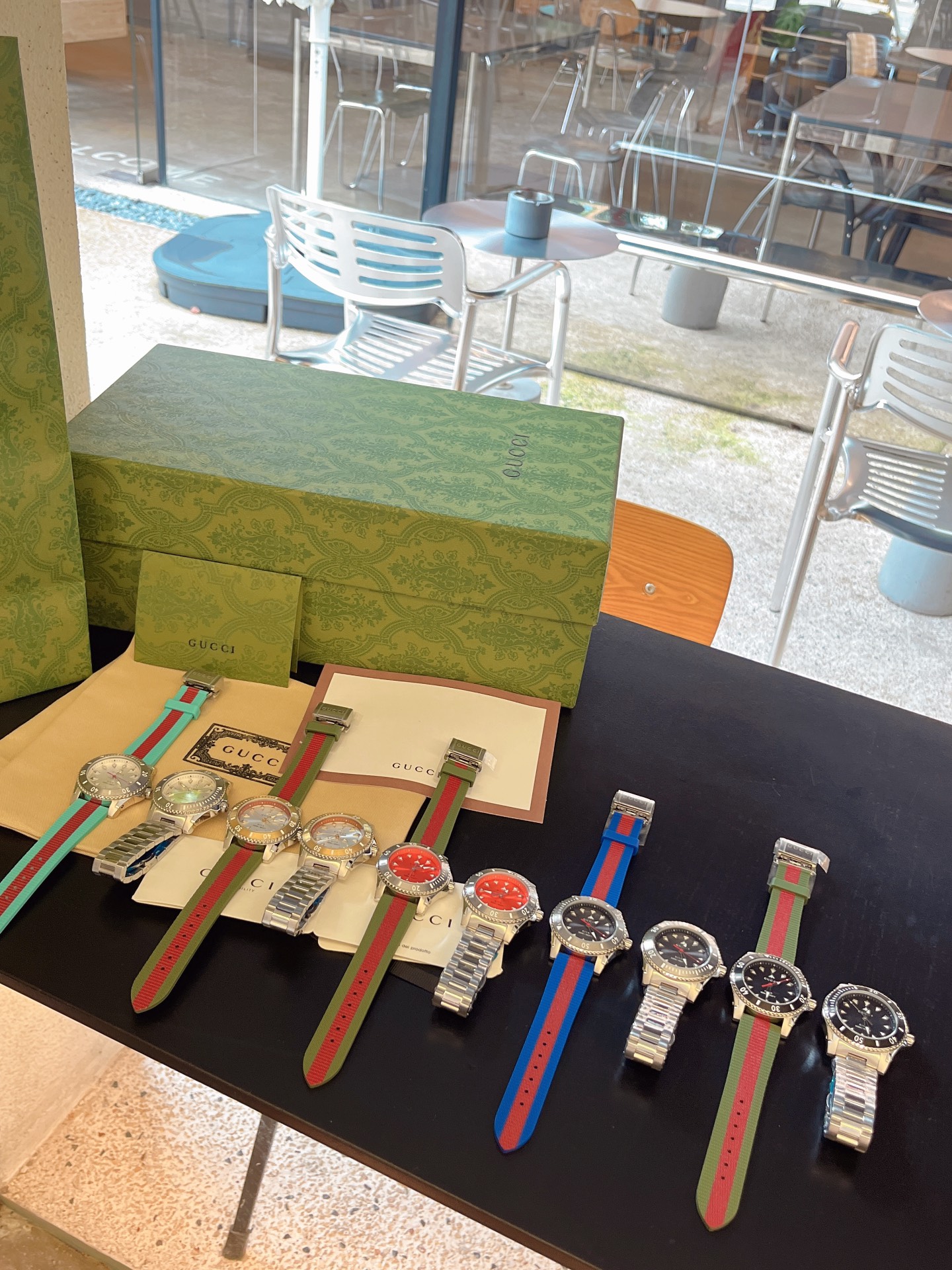 GUCCI 2024 new style This is just too good-looking! It's so cool, Gucci has a new addition ~ The upgraded quartz watch from the DIVE collection. The metallic feel is so good to match, with three bezel materials: silver, stainless steel, black ceramic, and