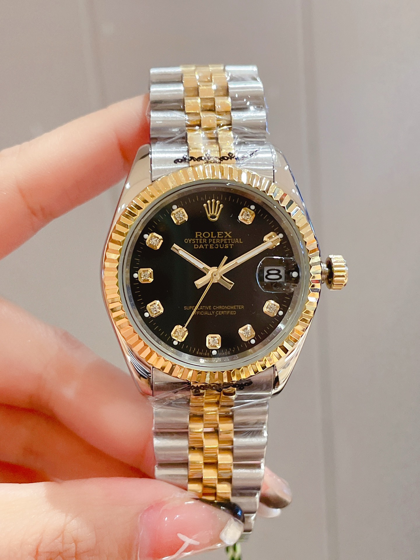 ?? Aperture 240 diamond 260?? Gold and white with Rolex Datejust classic women 36mm solid five-bead steel strap - original buckle ?? ? Little Red Book Hot recommendation Multicolor dial dazzling, design shows unique noble elegance goddess temperament! The