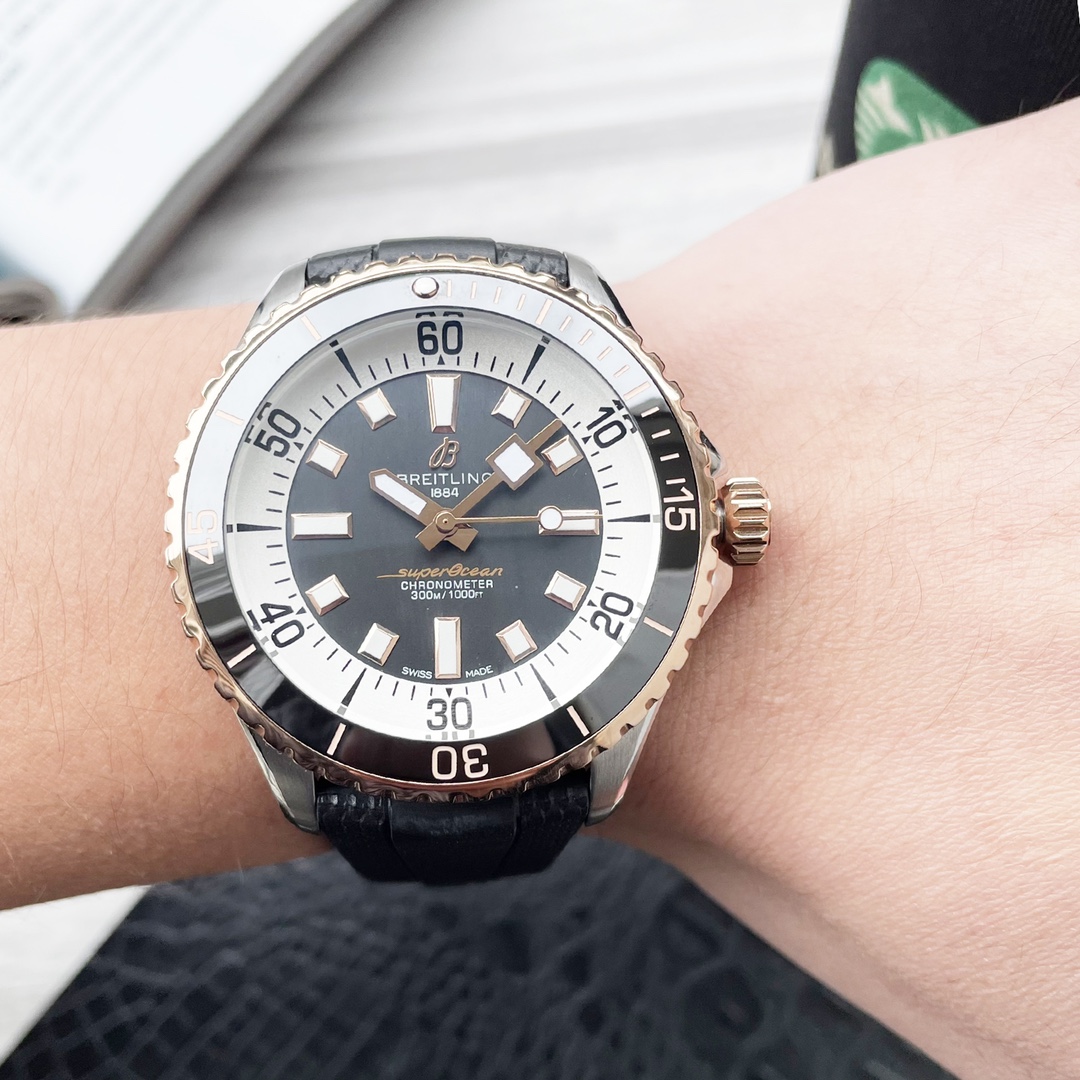 Domestic 550 Citizen 680 original snap!! The ultimate beauty and dominance of the Breitling Super Ocean series!! High-gloss ceramic bezels, electroplated engravings, original snap fasteners, strict adherence to factory craftsmanship, the highly three-dime