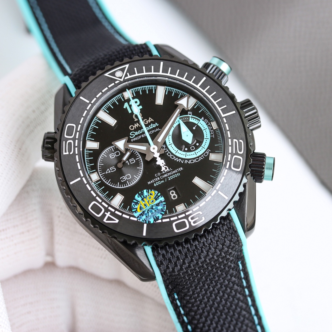 Red 1650 Green 1750
Without wind and waves, be your reliable navigator Omega 's new Sea ? Series horse ? Column 600m Ocean Universe Chronograph ? man ? watch currently on the market ? The tallest ? version of the chronograph watch 46.5mm case made of ligh
