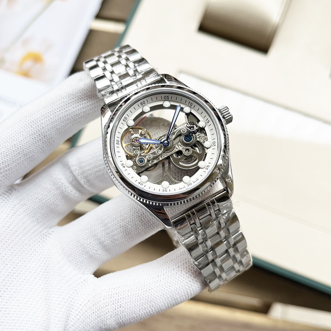 Gold and white: Belt 550 steel belt 570. ROLEX -ROLEX? ? Luxury men 's new skeletonized design ?????? Grand and elegant, gentlemanly, excellent quality, selling all over the city. ?? With a new multi-functional mechanical movement, top-grade 316 stainless