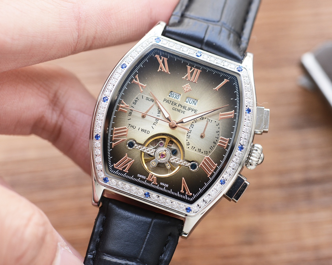 New cask launch ????
[Latest] : Patek Philippe ?? multi-functional design ??
?? Type ?? : Fine men's watch
[Strap] : Genuine cowhide strap
?? Movement ?? : High-end automatic mechanical movement
?? Mirror ?? : Mineral-reinforced glass (higher clarity)
Ele