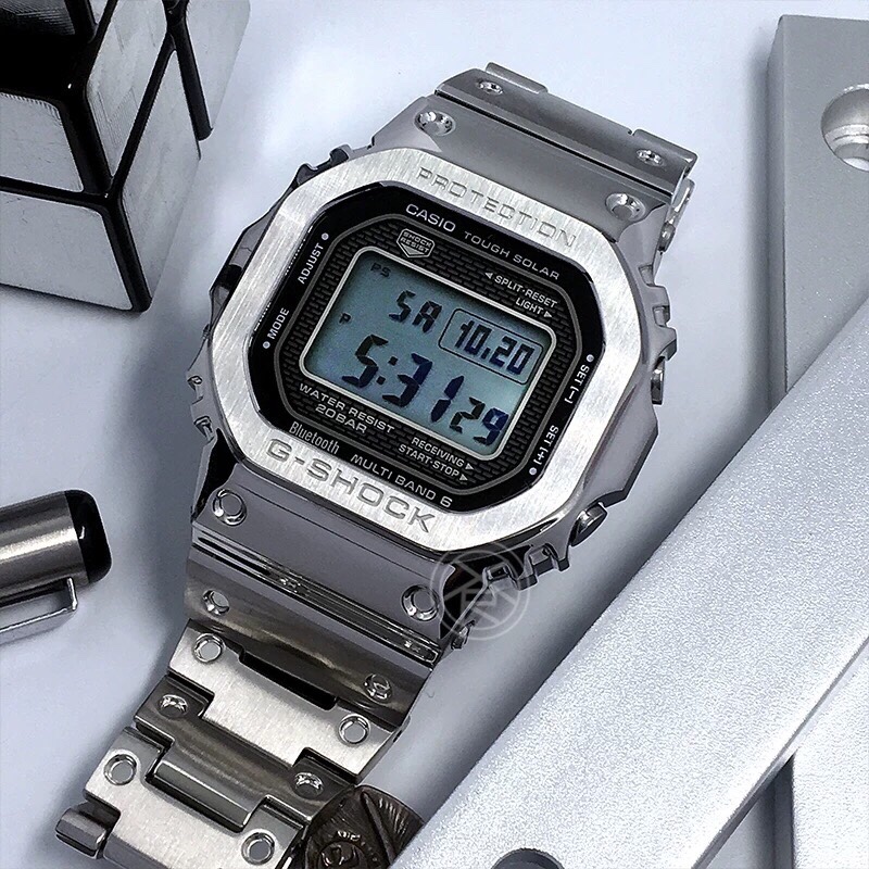 Casio G-SHOCK GMW-B5000 series, 35th Anniversary Limited edition electronic sports watch! A stylish and versatile electronic watch! Metal dial mineral glass 13mm thick case 43.2mm transverse diameter ??