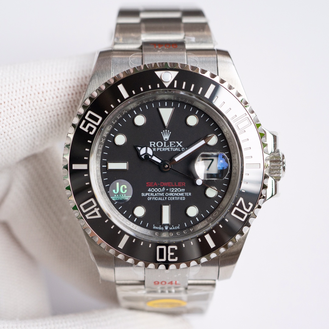 Rolex SEA-DWELLER The essence of the 43mm single red replica of the Ghost King [Black Steel], parallel purchase version of the Ghost King SEA case in stainless steel to match the original, original ceramic bezel, three-dimensional scale bezel, matching li