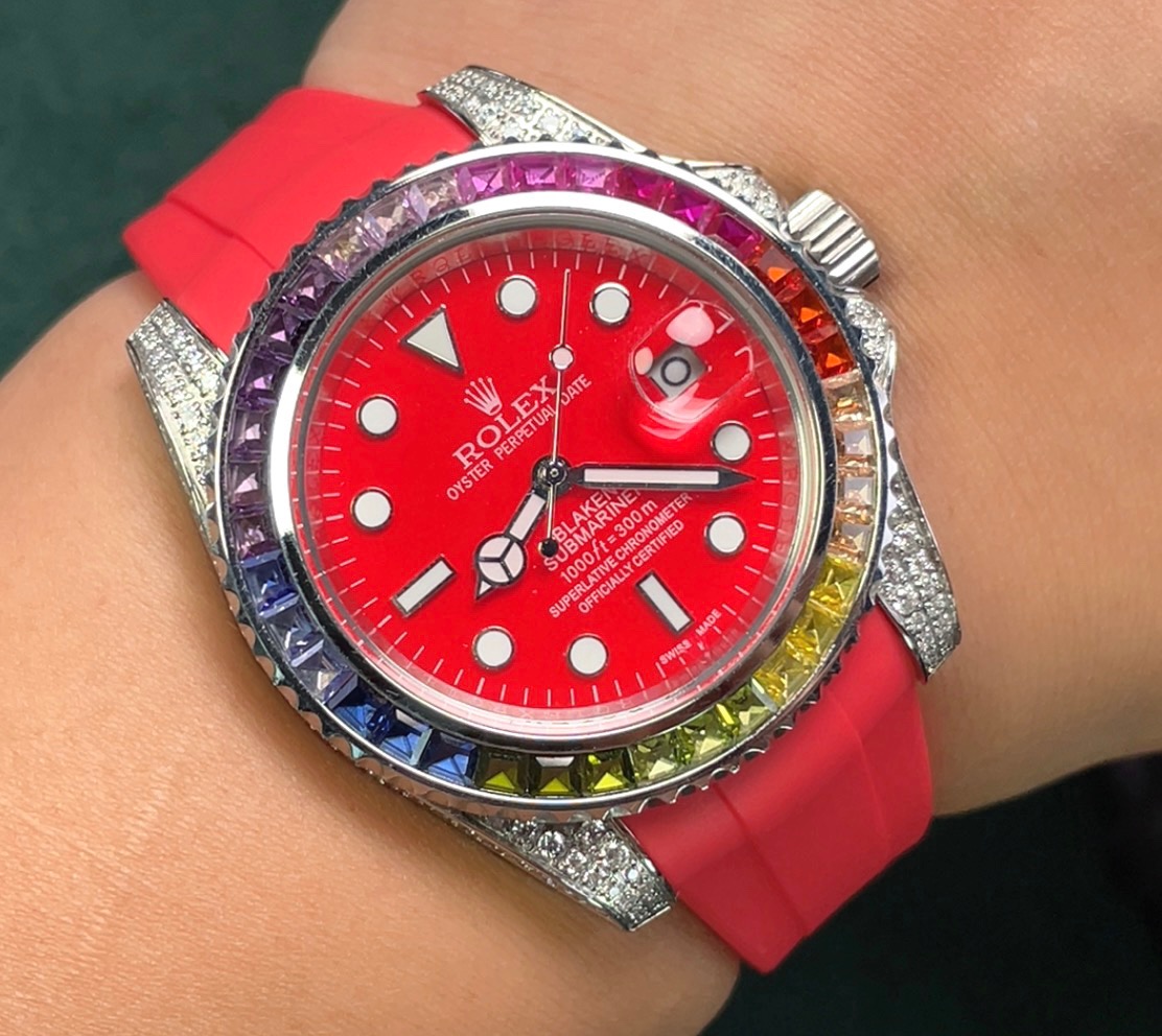 ?? Rolex top plaything Poison, if you don 't like the same street watch Submariner, he' s definitely your kindred spirit. Based on Rolex 's most classic Submariner series Submariner, the bezel has been re-modified and then inlaid with top-quality natural 