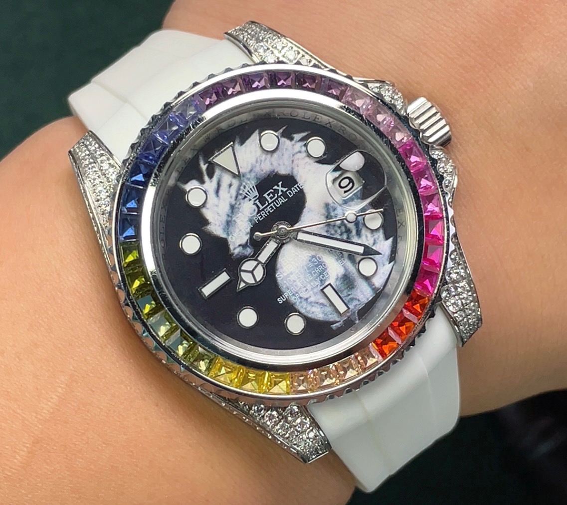 ?? Rolex top plaything Poison, if you don 't like the same street watch Submariner, he' s definitely your kindred spirit. Based on Rolex 's most classic Submariner series Submariner, the bezel has been re-modified and then inlaid with top-quality natural 