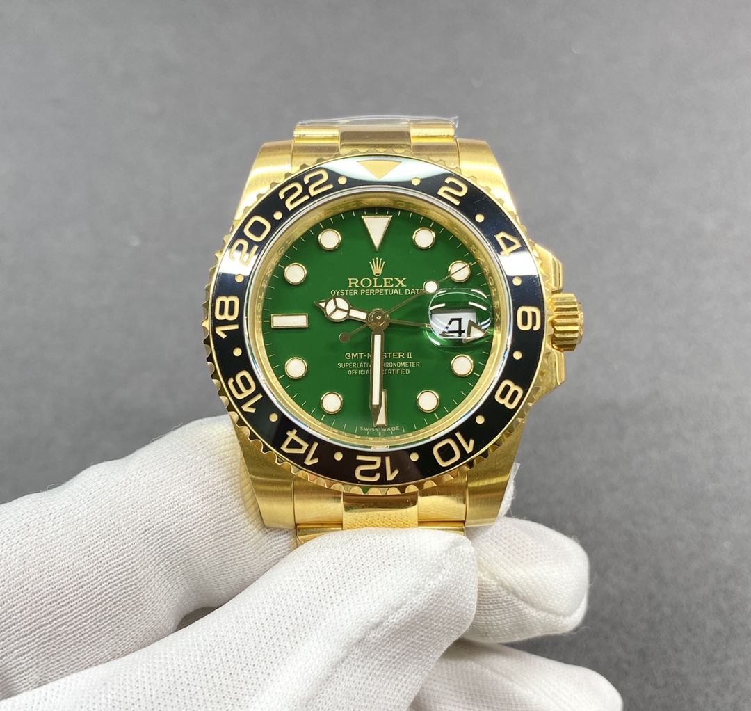 Rolex GMT collection! The back of the replica is adorned with Swiss dog head gold! (Taking over the market with South African real diamonds 18K gold 24K wrapped real gold wrapped gold effect is to achieve the K gold effect with the least money, real gold 