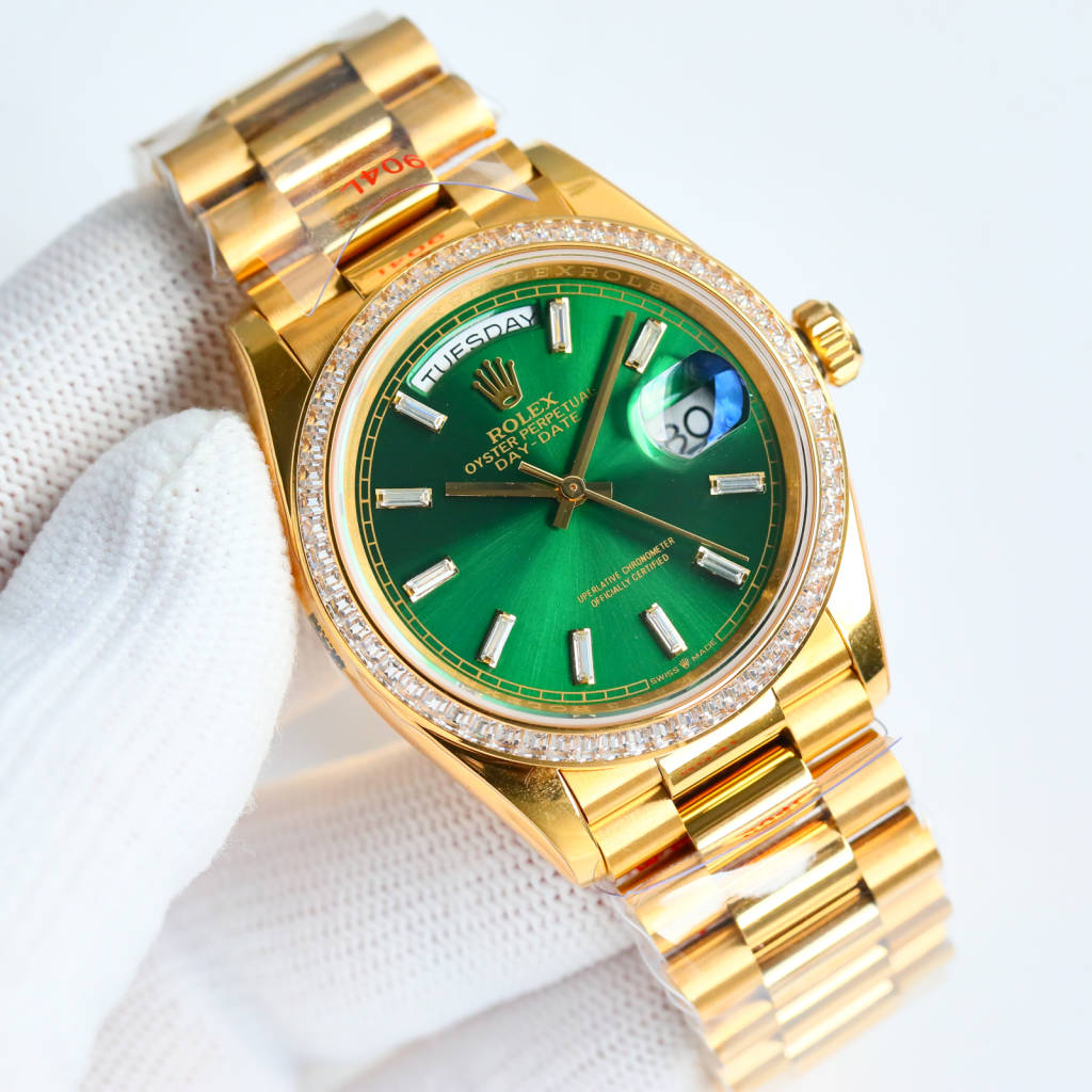 Rolex Day-Log 36 Series
1 ? with the 2836 movement, the quality is stable and reliable;
2 ? The same thickness as the original 11mm ultra-thin: case diameter 36mm; [Correcting deficiencies in other market versions, incorrect size and thickness in other ma