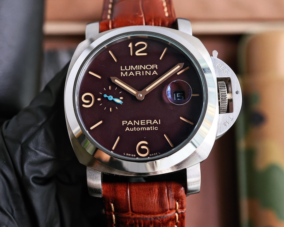 ?? PANERAI arc coated glass 44mm*16mm rubber strap with original pin buckle automatic mechanism A watch from a tough guy