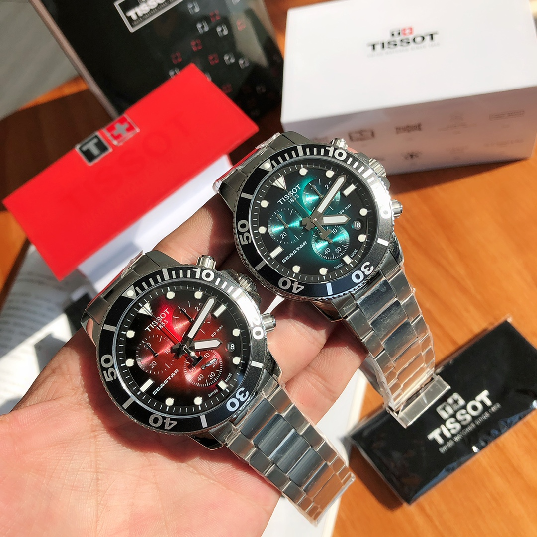 Batch ??650
Steel band 8 ? color, latest six-stitch Tissot T120, original single. Sapphire crystal, original Swiss movement, dial bezel rotable. 316L stainless steel, 45mm in diameter! Sapphire crystal. Water-resistant to 300 meters! Three sizes in one, b