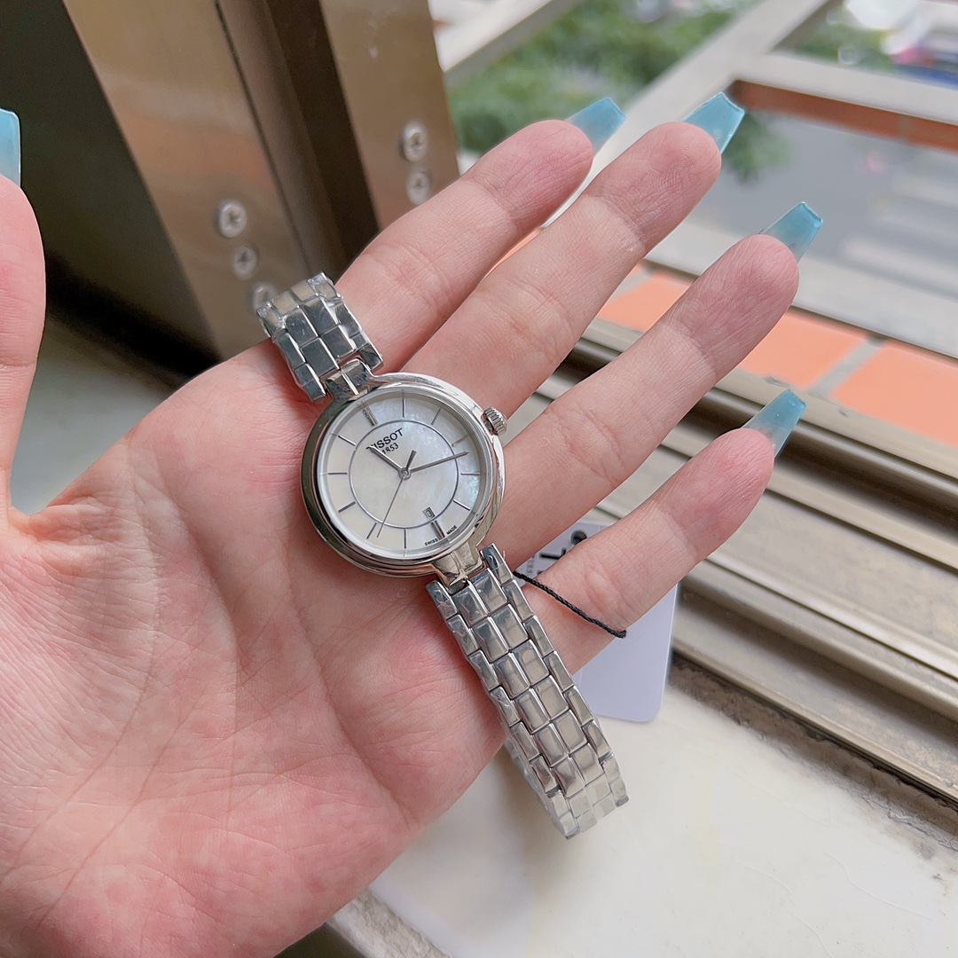 ?? Batch: White 300, Gold 320
Original order ?? The most classic style of Tissot counter! Tissot steel band style! Tissot t094 quartz watch! Flamingo collection quartz watch for ladies! Original imported (F03.111-6H) Swiss movement! Not a Rhonda movement 