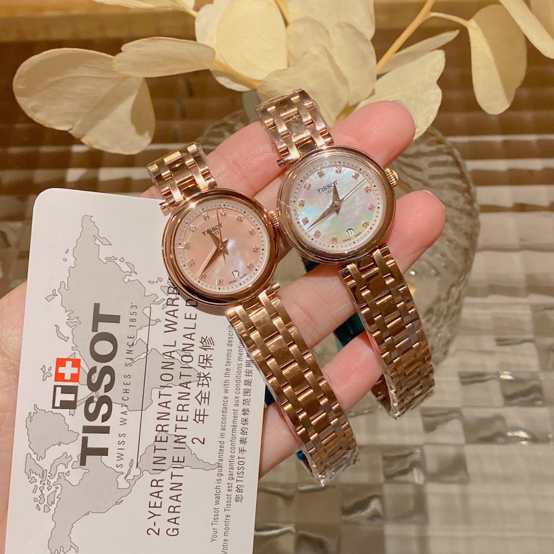 ?? Batch 270/290?? Tissot 's new Gari Beauty collection came out in March this year. The whole is very simple. The 26mm dial is very delicate and small. The thickness is just right! Not as thick as the Longines Moon de la Grande Classique, it's no wonder 