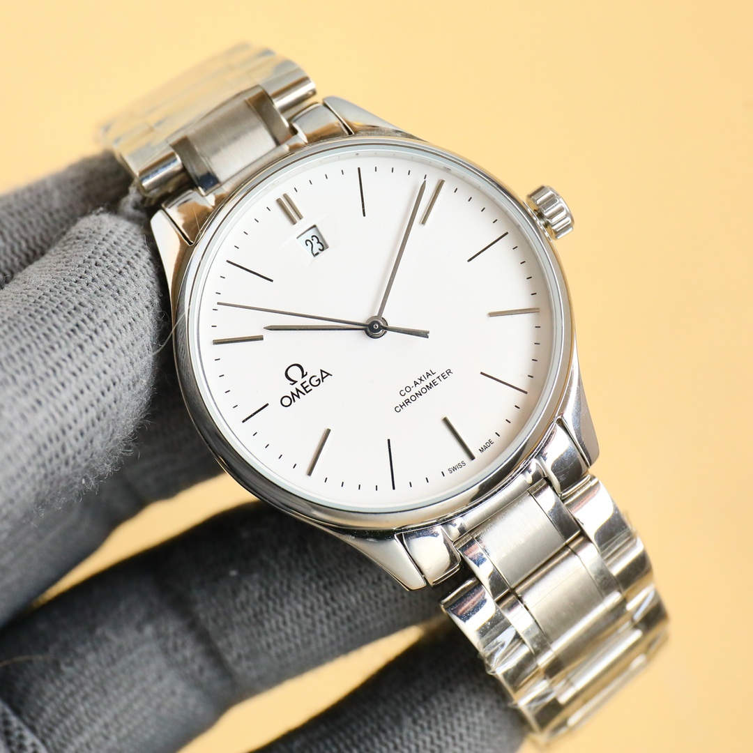 Belt 550 Steel belt 570?? (gold and white same)
Brand: OMEGA (New three-hand, Business Casual) Luxury Grand Type: Fine Men watch (New) Strap: Genuine cowhleather strap (comfortable)/361 stainless steel strap (durable) Movement: Imported Citizen movement) 