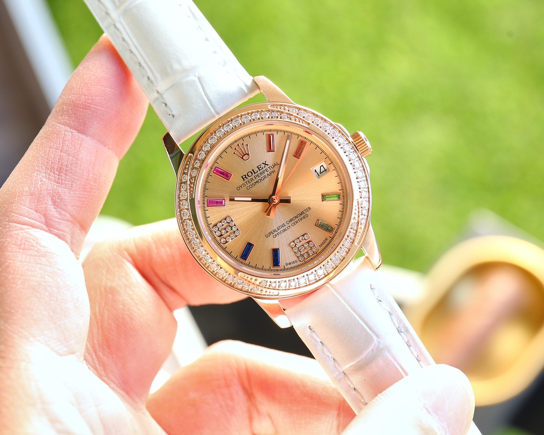 Belt: White 260, Rose 280, Ceramic white 280, Rose 300
?? Rolex ?? Fine quality ?? latest release ?? Delicate wrist beauty ?? harmonious immortal ?? flawless ?? Subtle Yuer ??
?? Brand ??: Rolex (the actual product is more beautiful and recommended)????
?