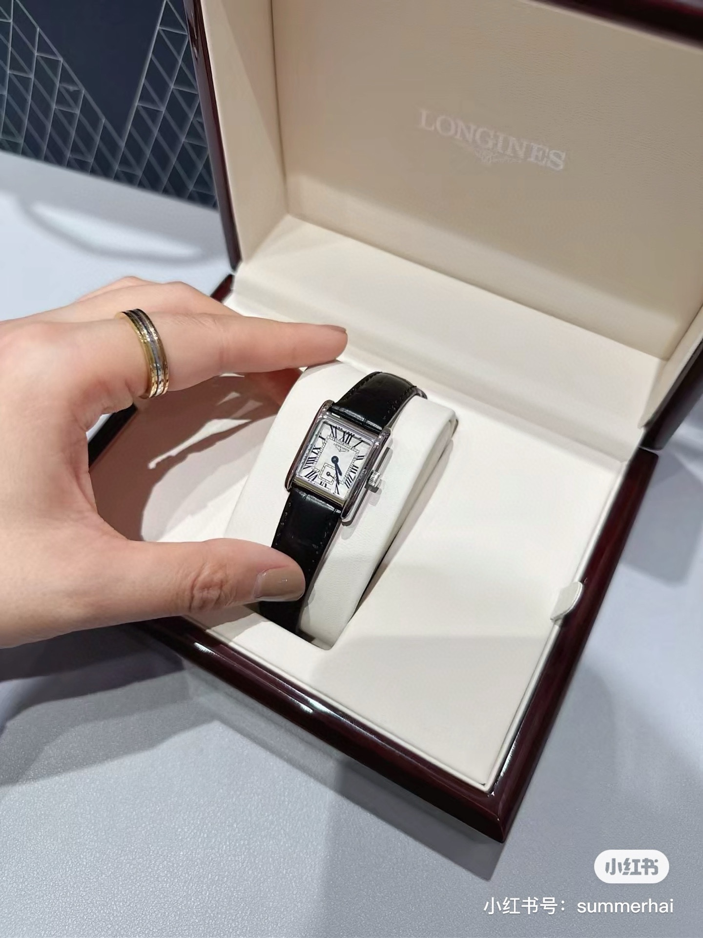 ?? BELT aperture 260 diamond ring 280?? mini DEjo small grid arrived ??????
A small and delicate case with pure and soft lines
This must be your jewellery watch ark indispensable a MINI darling (size 21.5 ? ? 29) ?????? ?????? ??????