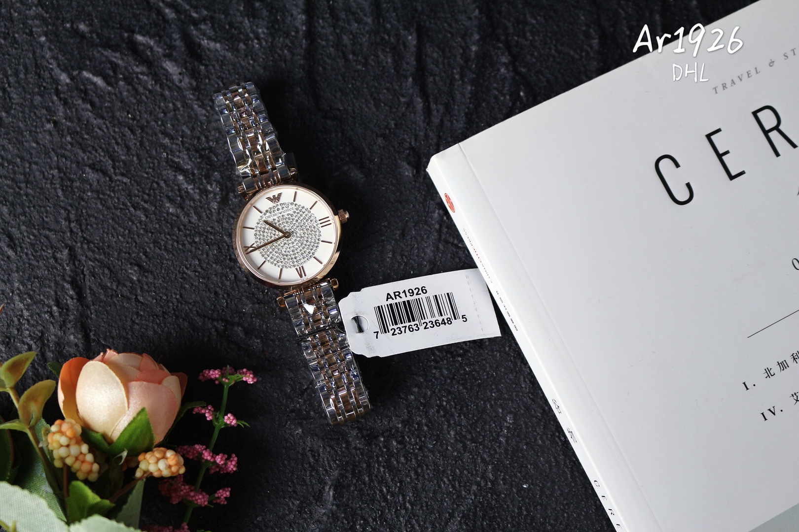 Regular 60 original order 160
Armani ARMANI ?? Model: Ar1926
Case: 316L stainless steel
Crystal: Reinforced mineral glass Strap: 316L steel Size: 32*8mm Dazzling starry sky dial Light luxury nine gold elegant sentiment highlighting feminine grace (all mod