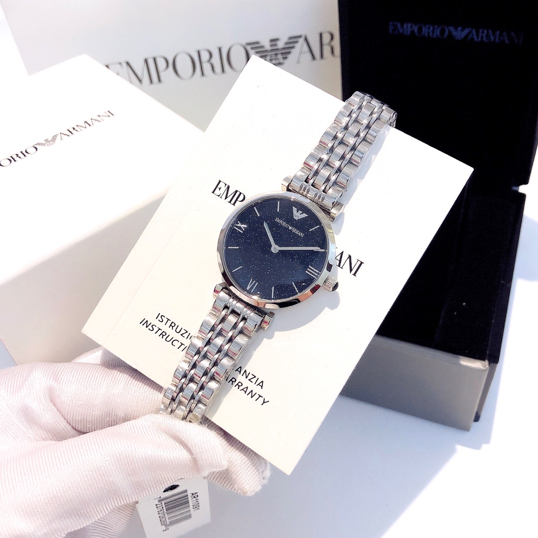 Ordinary silver 65 pieces 70 stainless steel 160 Armani Armani ?? Case: 316L stainless steel, crystal: tempered mineral glass, strap: 316L stainless steel, light luxury SIMPLE, elegant sentiment, highlighting feminine grace