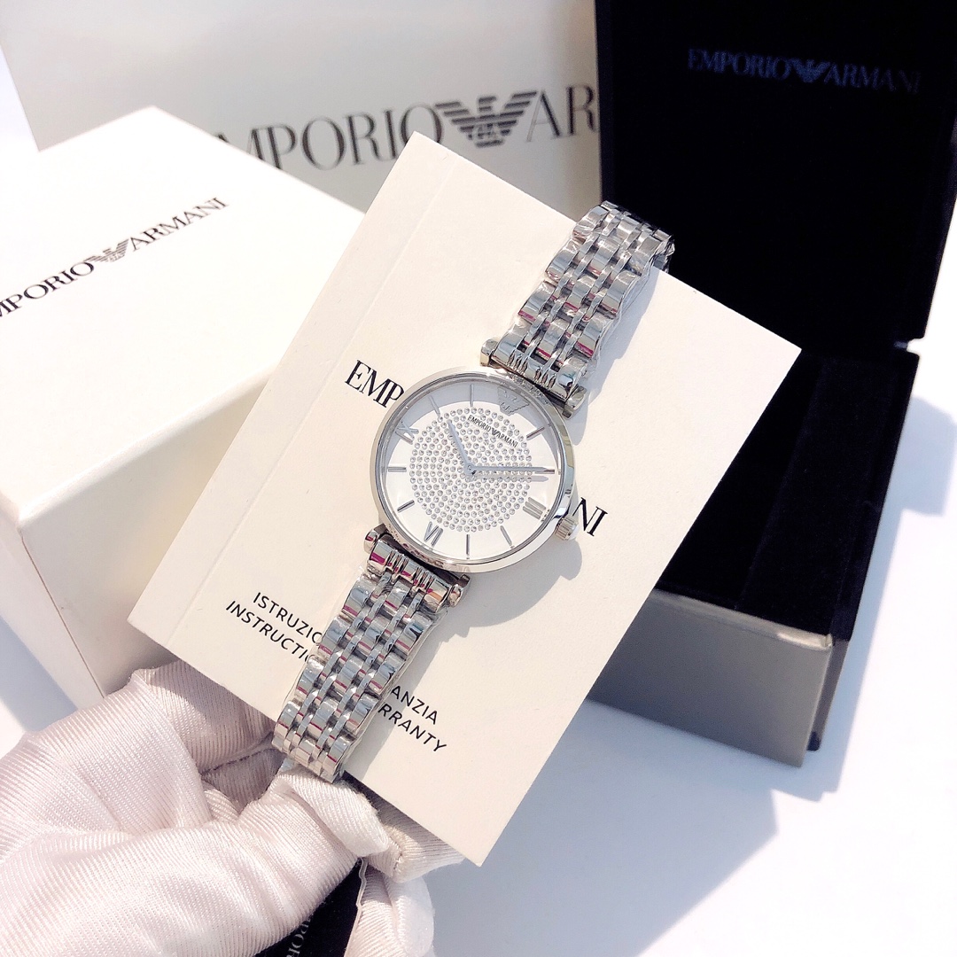Ordinary silver 65 pieces 70 stainless steel 160 Armani Armani ?? Case: 316L stainless steel, crystal: tempered mineral glass, strap: 316L stainless steel, light luxury SIMPLE, elegant sentiment, highlighting feminine grace