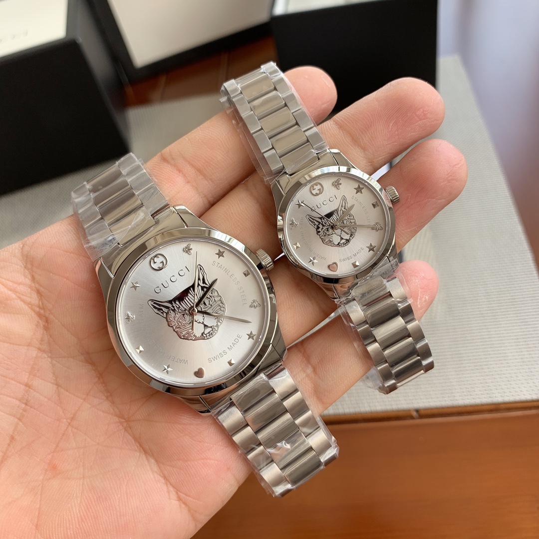 Channel stock Gucci Store latest Bee collection Tmall unisex watch, large 38mm - small 27mm stainless steel thin case with interlocking G crown, highly creative Earth mesh dial with star and planet patterns, Gucci hour markers: interlocking G, bees, stars
