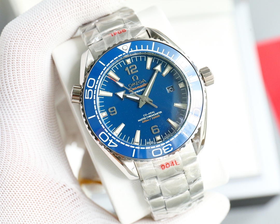 Japanese plate 750, Pearl Plate 650
[Official steel band fine-tuning clasp]
The 2022 Omega Ocean Universe 600 M Diving watch is highly recommended by Omega. Exclusive quality across the web
[Movement] Equipped with coaxial 8900 plate, correction movement 