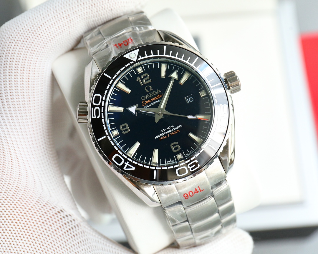 Japanese plate 750, Pearl Plate 650
[Official steel band fine-tuning clasp]
The 2022 Omega Ocean Universe 600 M Diving watch is highly recommended by Omega. Exclusive quality across the web
[Movement] Equipped with coaxial 8900 plate, correction movement 